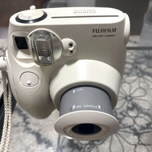 Fuji film mini instax 7s instant print camera